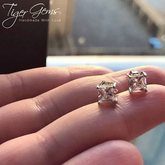 1.5 ctw Princess Cut Earrings