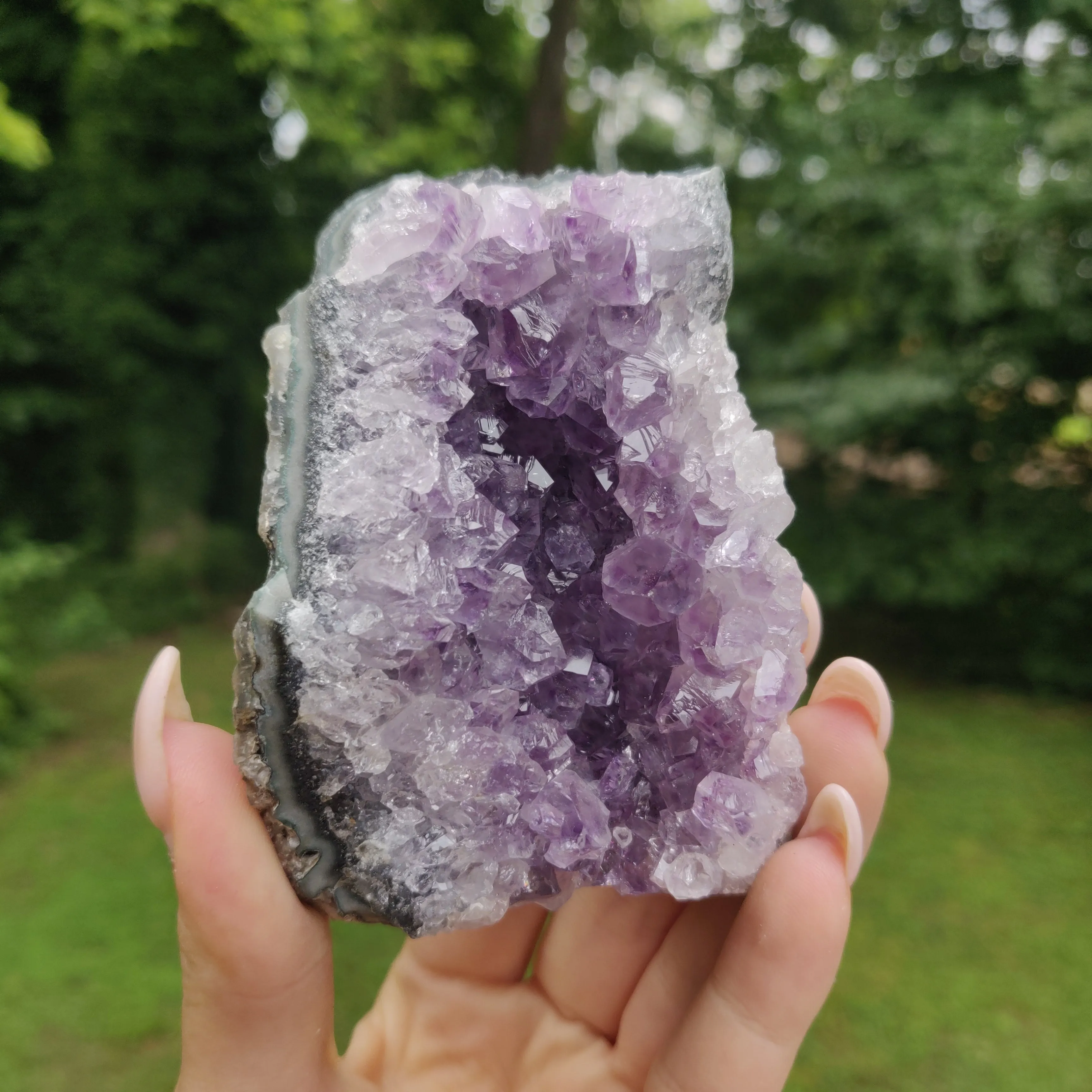 Amethyst Geode Free Form, Cut Base (#20)