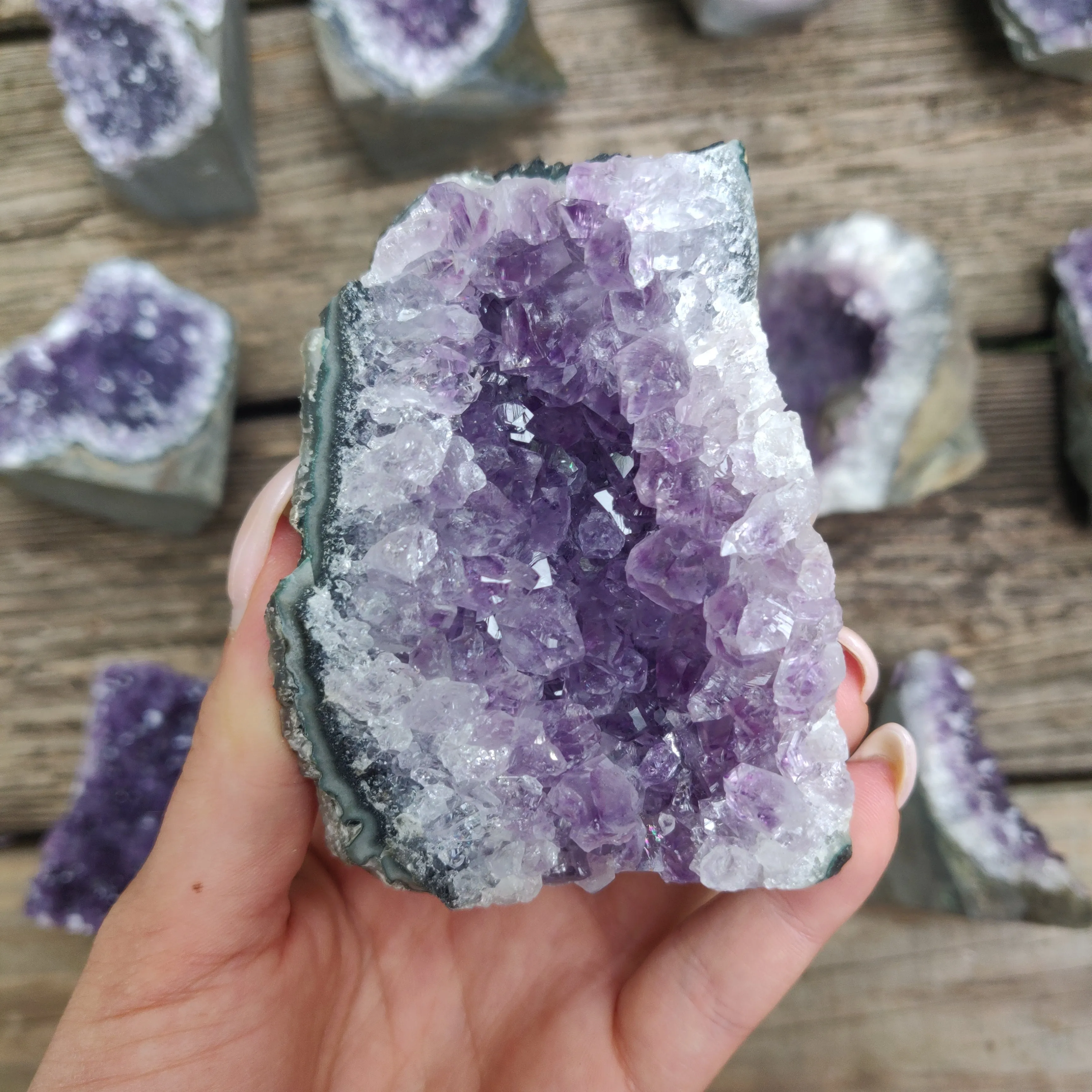 Amethyst Geode Free Form, Cut Base (#20)