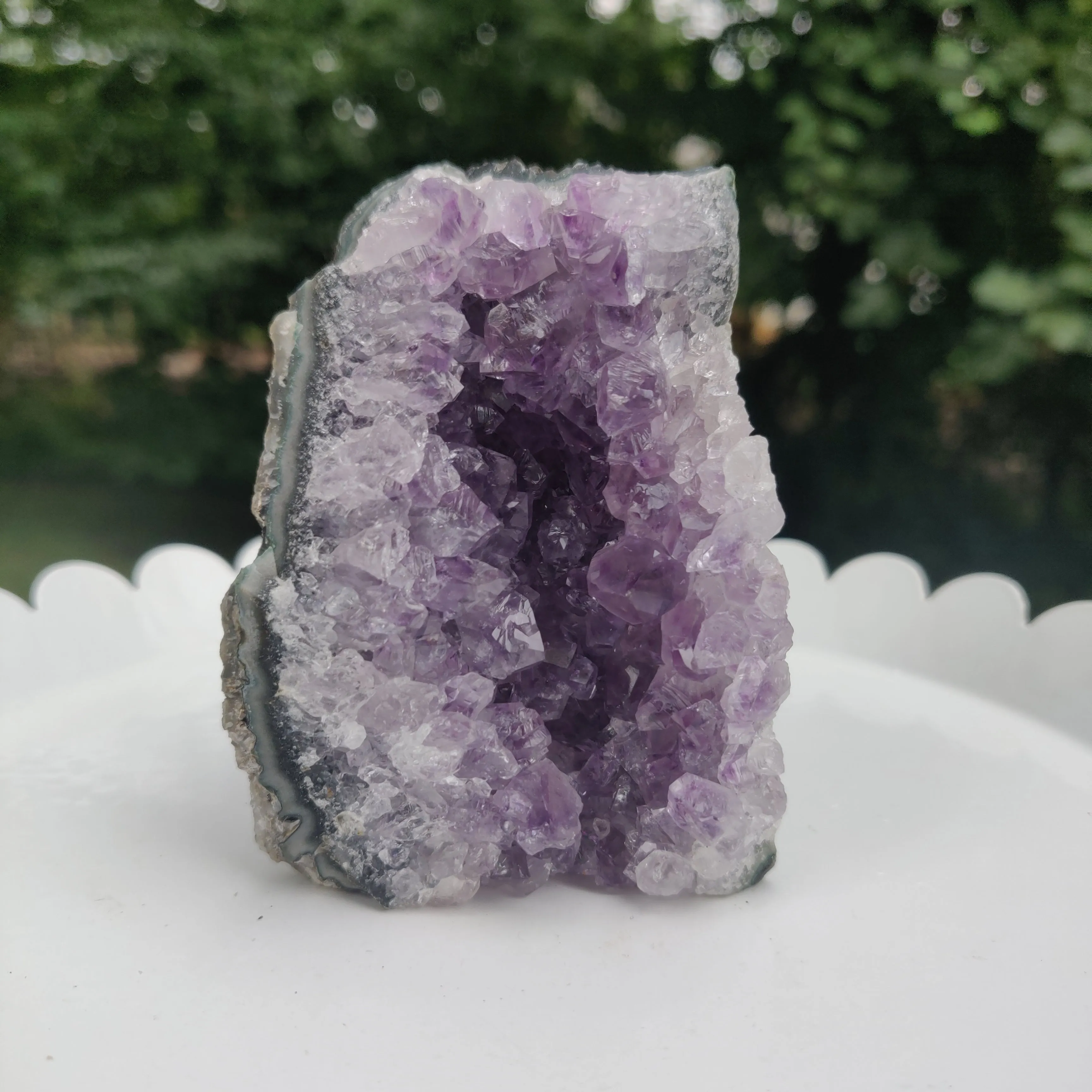 Amethyst Geode Free Form, Cut Base (#20)