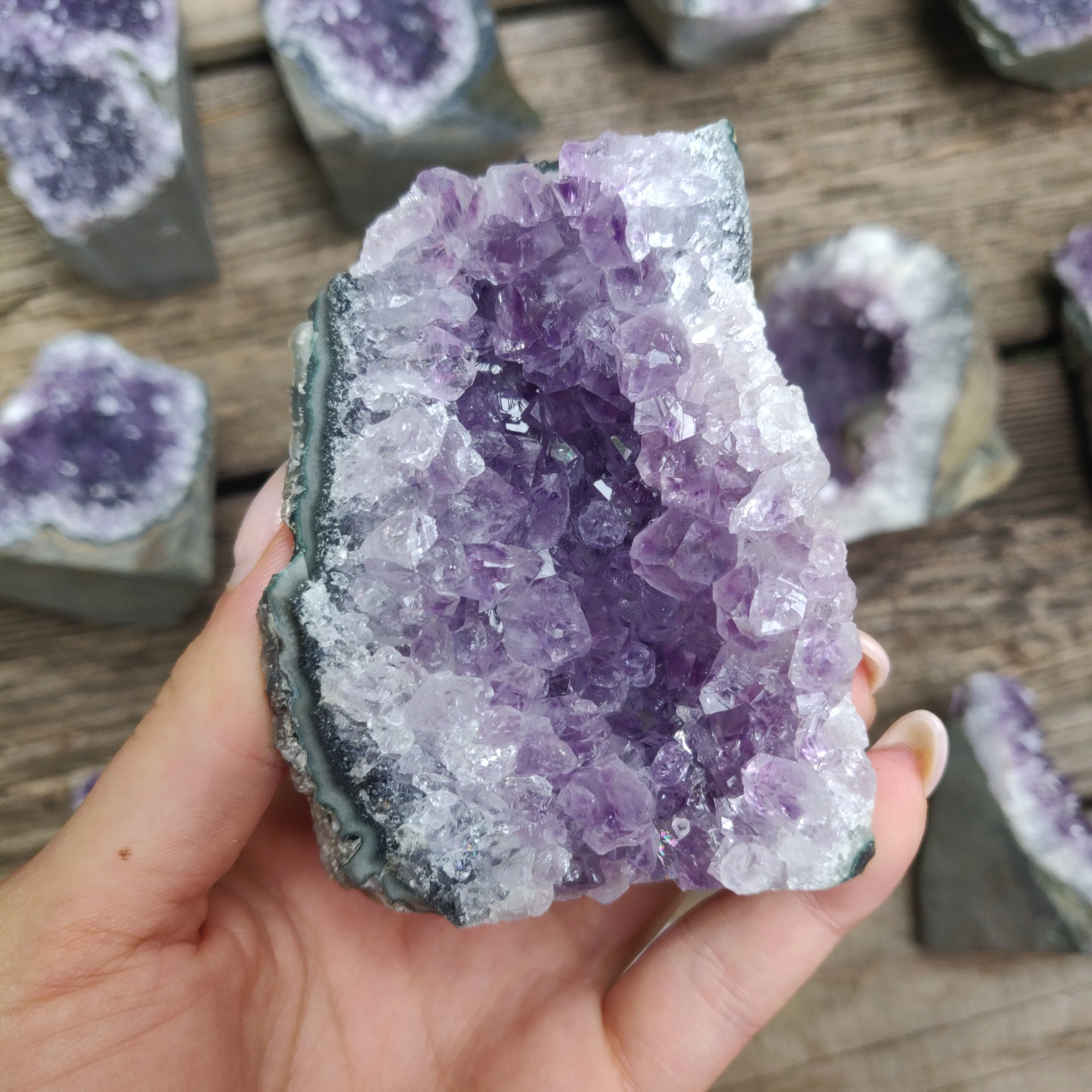 Amethyst Geode Free Form, Cut Base (#20)