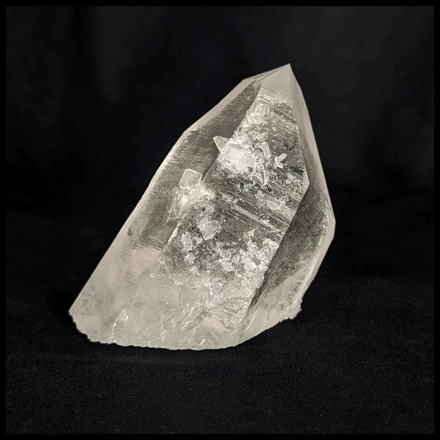 CLQ102 Clear Quartz Crystal