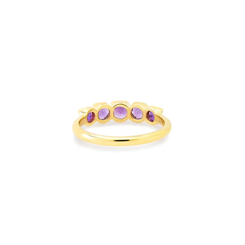 Graduated Amethyst Ring