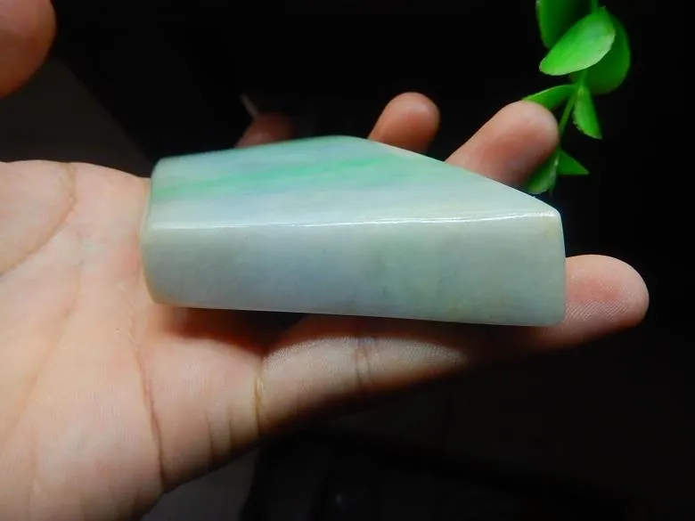 Natural Jade Rough Jadeite Raw (205g, 123X57X14.5mm)