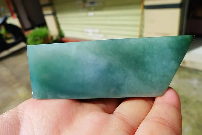 Natural Jade Rough Jadeite Raw (212g,8.6X3.1X2.8m)