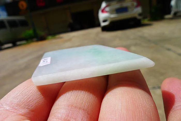 Natural Jade Rough Jadeite Raw (27g,4.3X4.1X0.5cm)