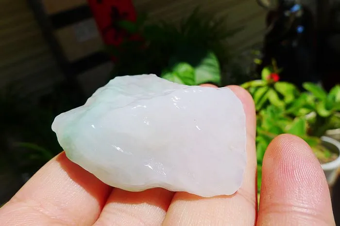 Natural Jade Rough Jadeite Raw (39g,4.4X3.7X1.8cm)