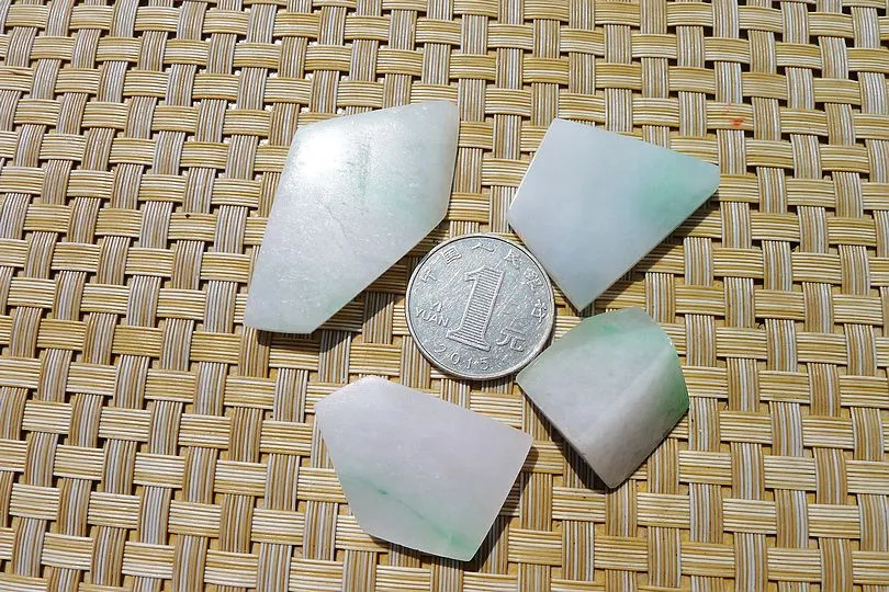 Natural Jade Rough Jadeite Raw SS-47g