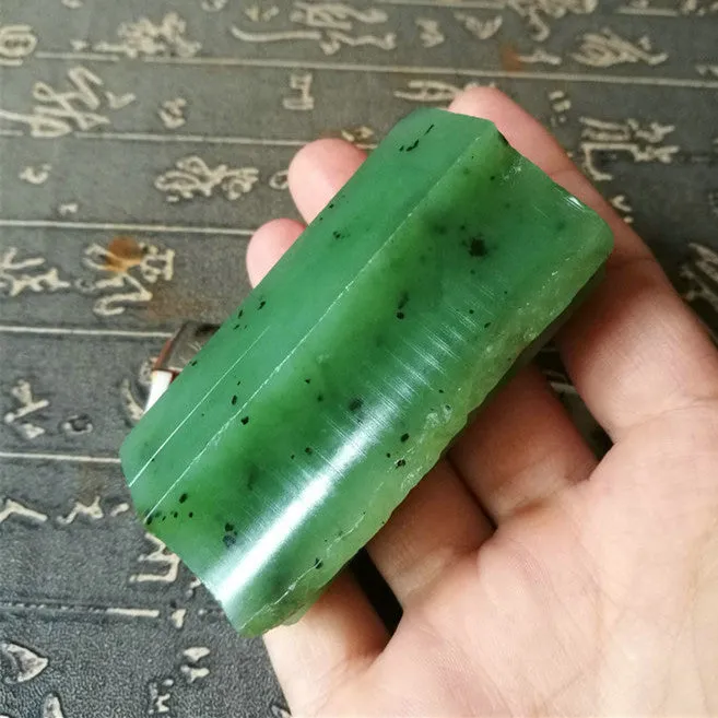 Natural Kunlun Jade Rough Nephrite Raw (140g, 6.5X4X2.6cm)