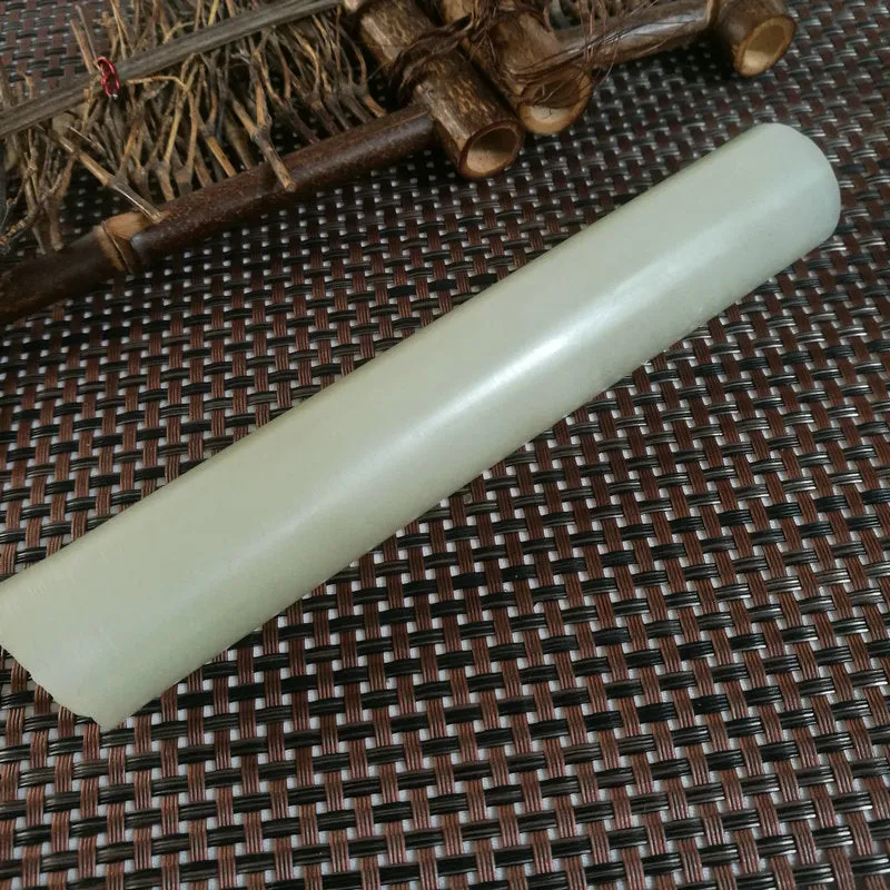 Natural Kunlun Jade Rough Nephrite Raw (177g,15.5X2.7X1.4cm)