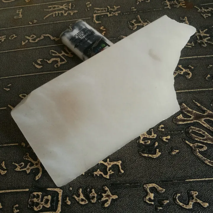 Natural Kunlun Jade Rough Nephrite Raw (220g, 10X6X3.5cm)